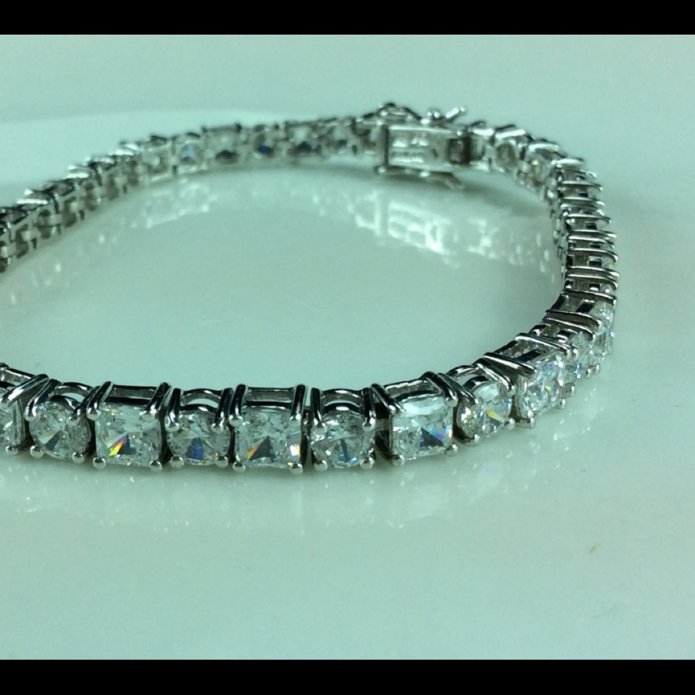 Diamoique QVC tennis bracelet in sterling silver